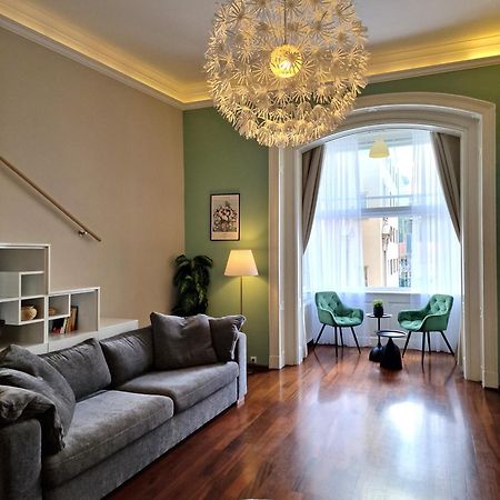 Apartment Exclusive View Cvjetni Trg Zagreb Exterior foto